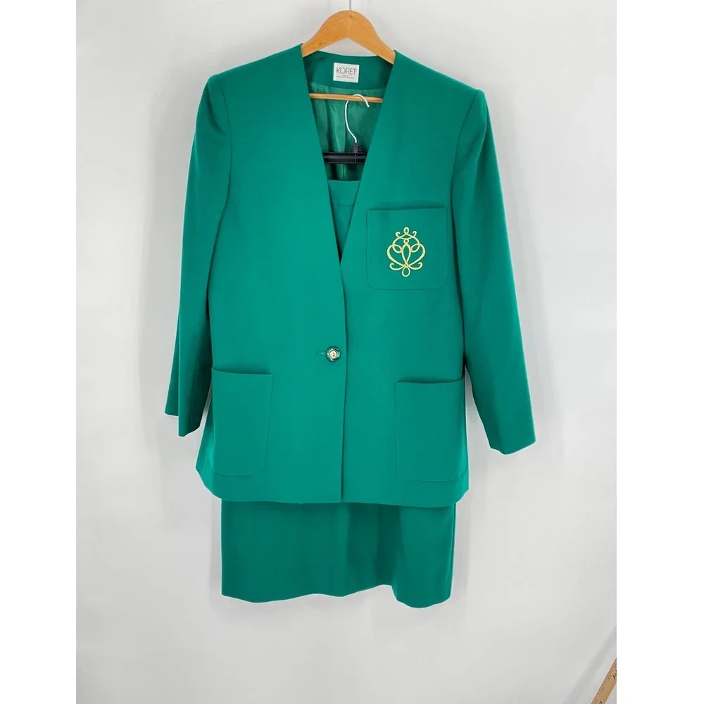 VTG Koret Women Skirt Suit Sz 12 Green Wool Blend Embroidered Crest 80's‎ Career